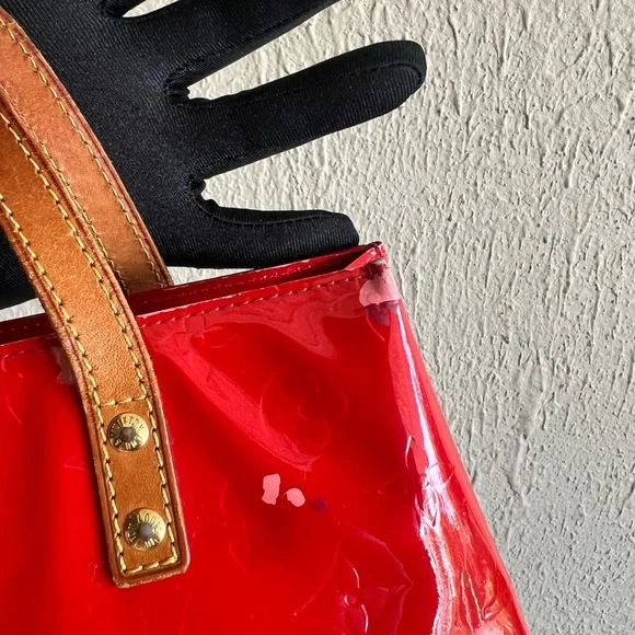 Louis Vuitton Vernis Reade PM Top Handle Bag - Picture 12 of 13